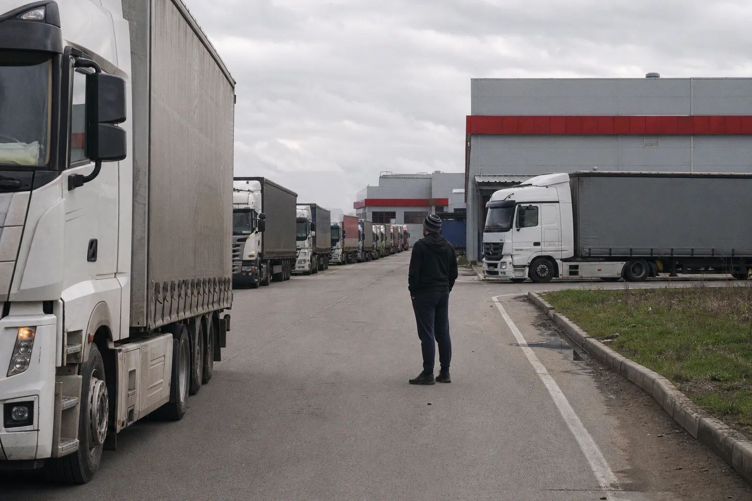 Почему стоимость грузоперевозок в России стала непредсказуемой и постоянно растет